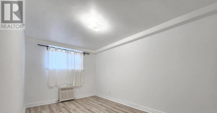 1-388 Winona Drive, Toronto, ON, M6C 3T5 - 8