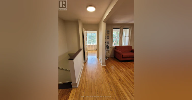 721 C Cooper Street, Ottawa, ON, K1R 5J5 - 4