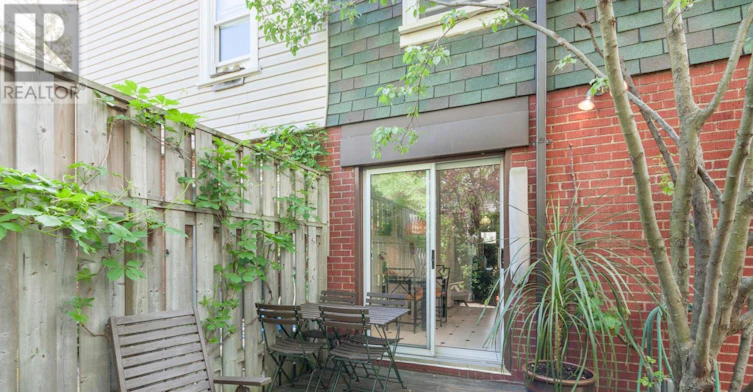 22 Martin Crescent, Toronto, ON, M4S 2V2 - 32