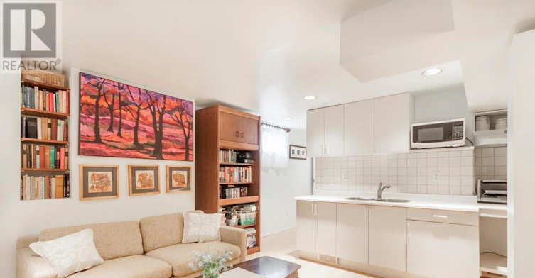 22 Martin Crescent, Toronto, ON, M4S 2V2 - 30