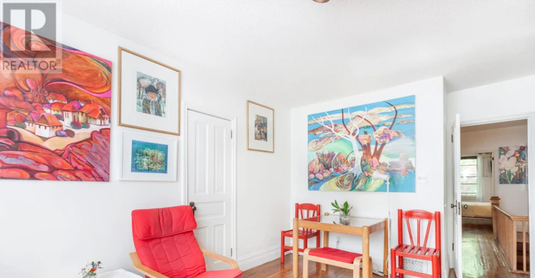 22 Martin Crescent, Toronto, ON, M4S 2V2 - 24
