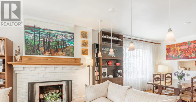 22 Martin Crescent, Toronto, ON, M4S 2V2 - 8