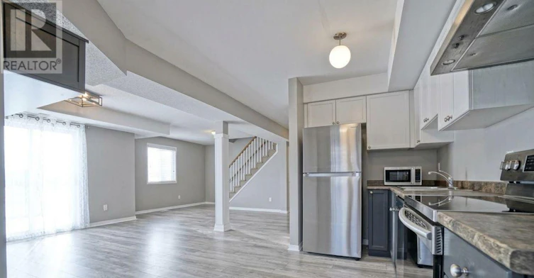 6-17 Cheltenham Road, Barrie, ON, L4M 0E7 - 6