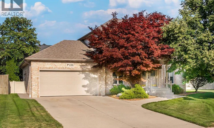 128 Pheasant Run Drive
