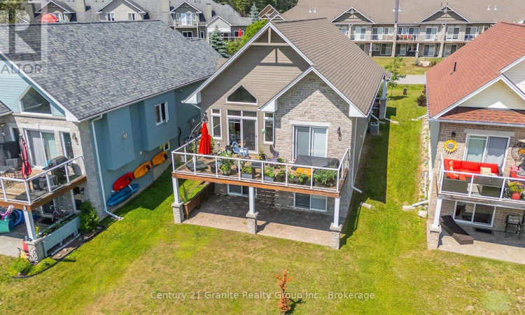 17 Webb Circle