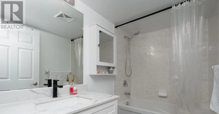 3712-19 Grand Trunk Crescent, Toronto, ON, M5J 3A3 - 11