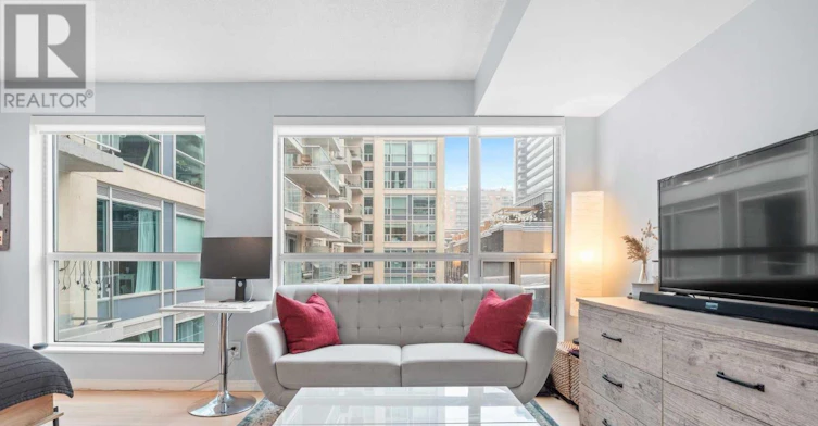 504-230 King Street E, Toronto, ON, M5A 1K5