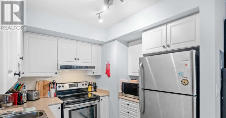 504-230 King Street E, Toronto, ON, M5A 1K5 - 3