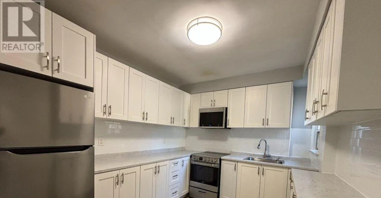 2-265 Augusta Avenue, Toronto, ON, M5T 2M1 - 6