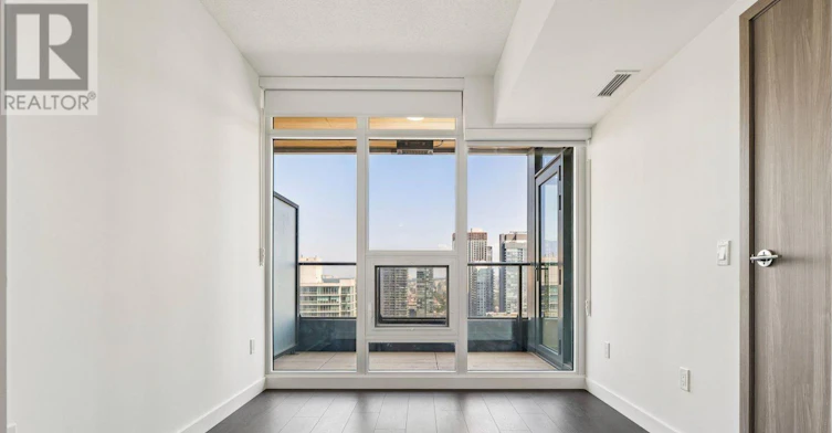 3801-1 Concord Cityplace Way, Toronto, ON, M5V 0X3 - 21