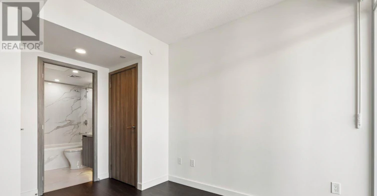 3801-1 Concord Cityplace Way, Toronto, ON, M5V 0X3 - 23