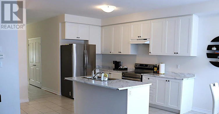 2265 Grainger Loop, Innisfil, ON, L9S 0N1 - 8