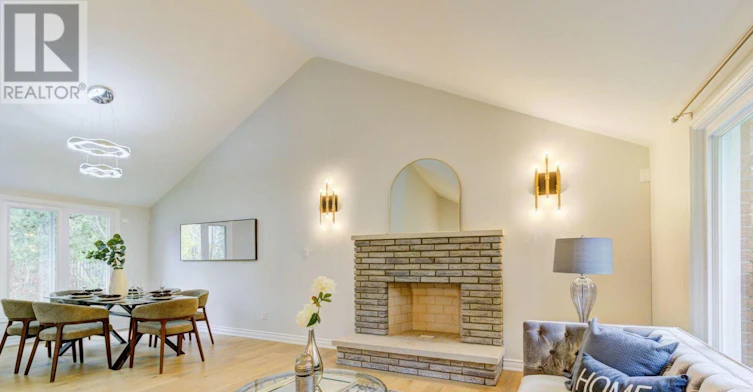 1201 Kingdale Road, Newmarket, ON, L3Y 4W1 - 5