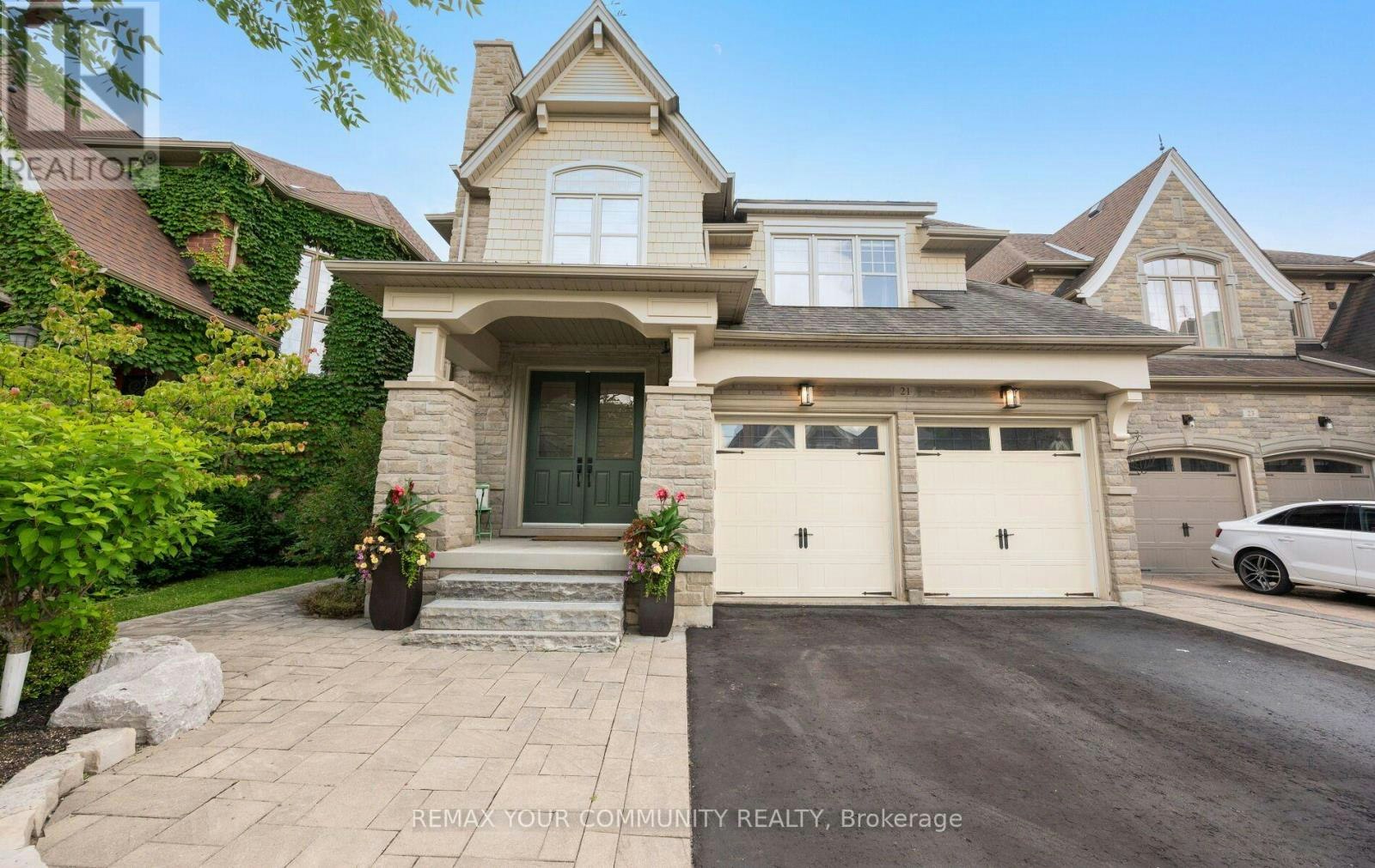 21 Lilly Valley Crescent S, King, ON, L7B 0B5