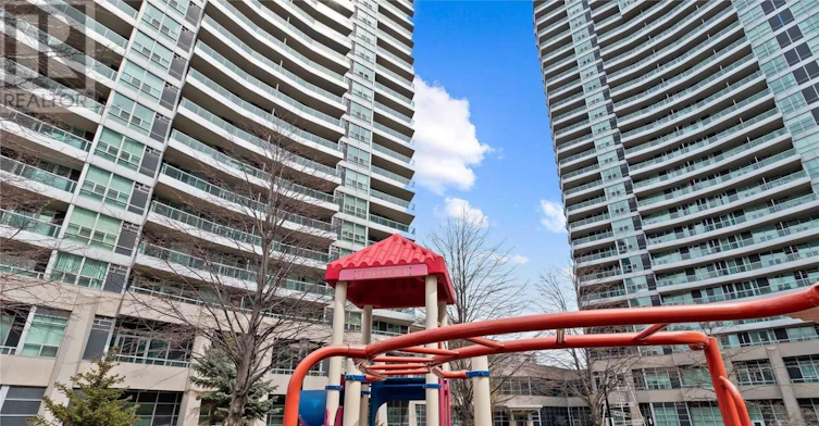 TP2709-33 Elm Drive W, Mississauga, ON, L5B 4M2 - 3