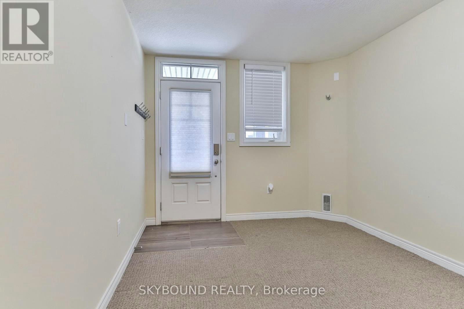 2 Egleston Lane, Hamilton, ON, L9G 0G7 - 2