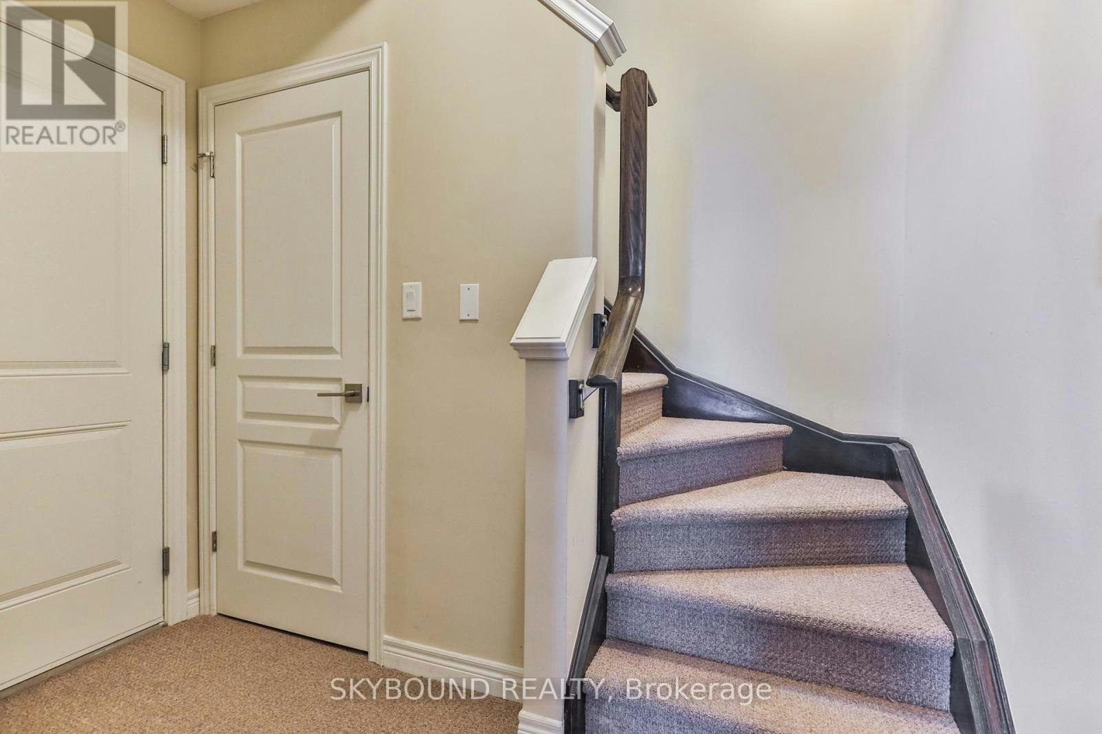 2 Egleston Lane, Hamilton, ON, L9G 0G7 - 5