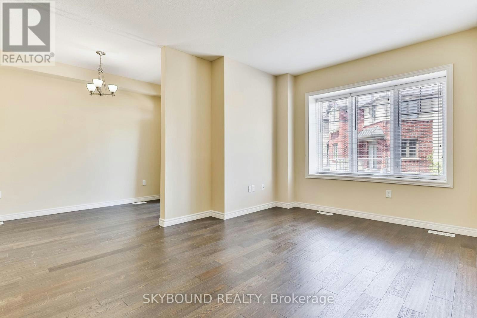 2 Egleston Lane, Hamilton, ON, L9G 0G7 - 10
