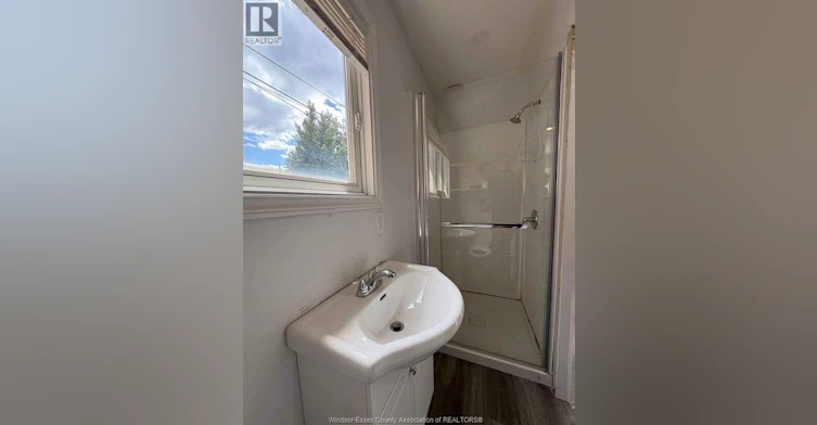 UPPER-1409 Langlois, Windsor, ON, N8X 4L9 - 5