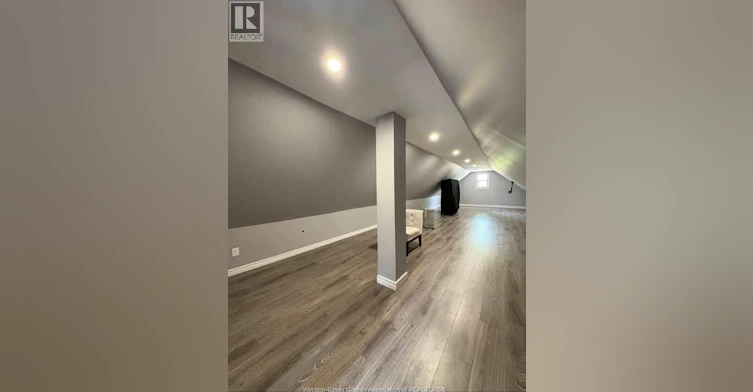 UPPER-1409 Langlois, Windsor, ON, N8X 4L9 - 3