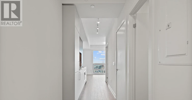 3905-89 Church Street, Toronto, ON, M5C 0B7 - 2