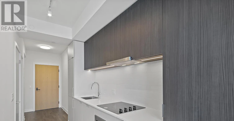 3905-89 Church Street, Toronto, ON, M5C 0B7 - 4
