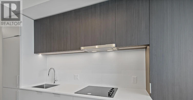 3905-89 Church Street, Toronto, ON, M5C 0B7 - 5