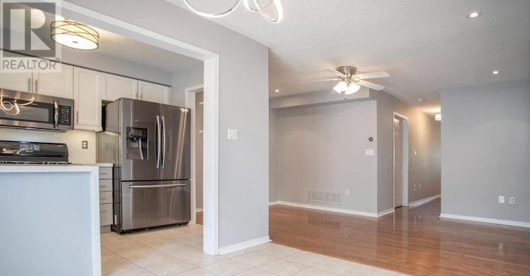5 Davidson Street, Whitby, ON, L1P 1V9 - 11