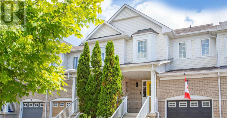 5 Davidson Street, Whitby, ON, L1P 1V9 - 2