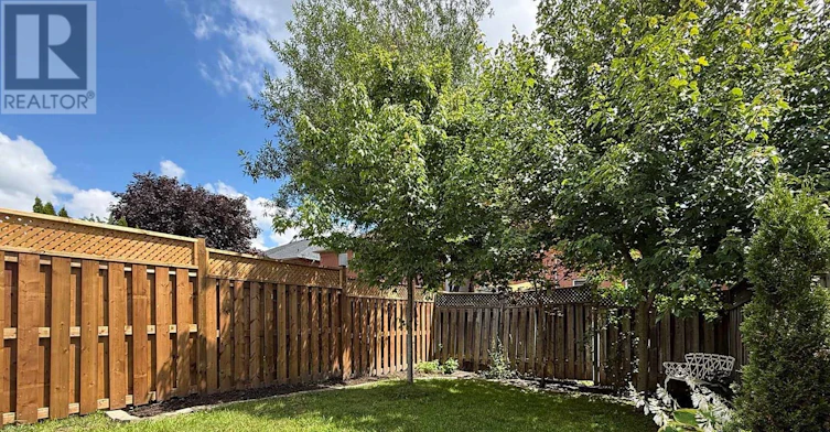 5 Davidson Street, Whitby, ON, L1P 1V9 - 43