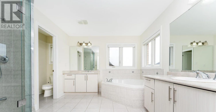 7 Nicort Road, King, ON, L7B 0B6 - 32