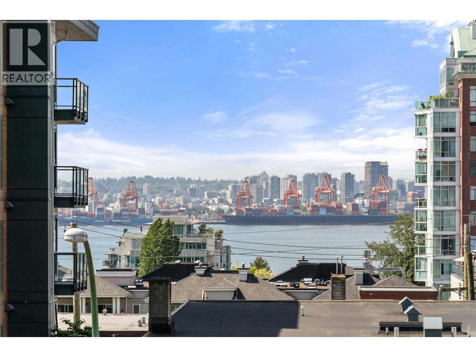 302-140 E 4th Street, North Vancouver, BC, V7L 4R1