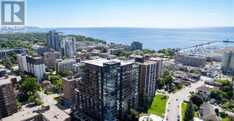 603-21 Park Street E, Mississauga, ON, L5G 1L7