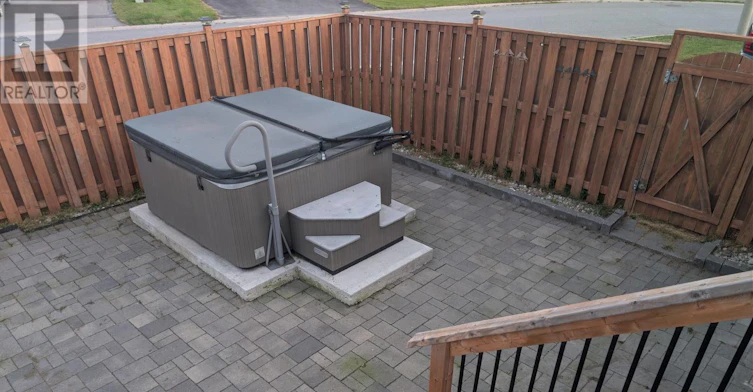 UPPER LEVEL-11 Jason Crescent, Quinte West, ON, K8V 6V1 - 6