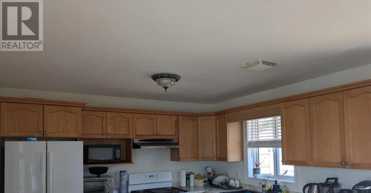 UPPER LEVEL-11 Jason Crescent, Quinte West, ON, K8V 6V1 - 3