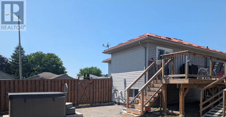 UPPER LEVEL-11 Jason Crescent, Quinte West, ON, K8V 6V1 - 7
