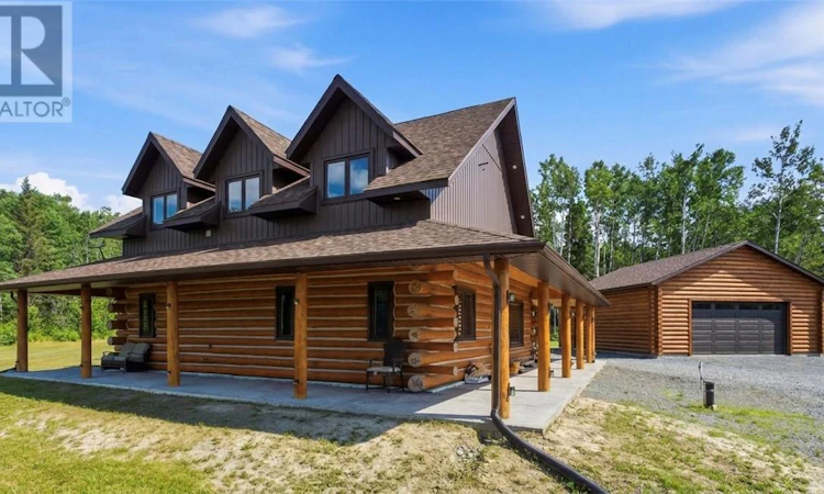437 Maclean Road