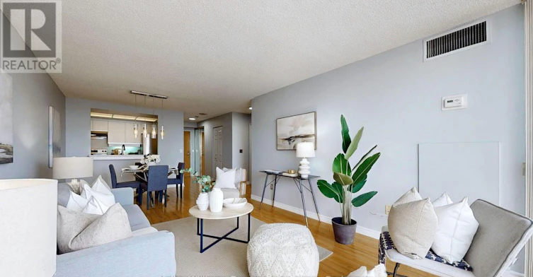 1512-7 Concorde Place, Toronto, ON, M3C 3N4 - 2