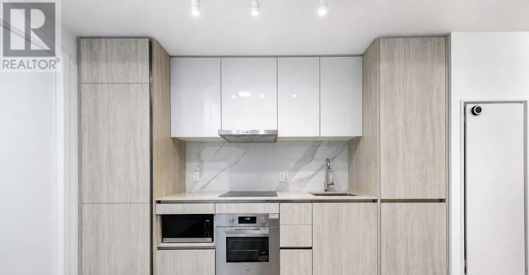 2212-180 Front Street E, Toronto, ON, M5A 0A9 - 3
