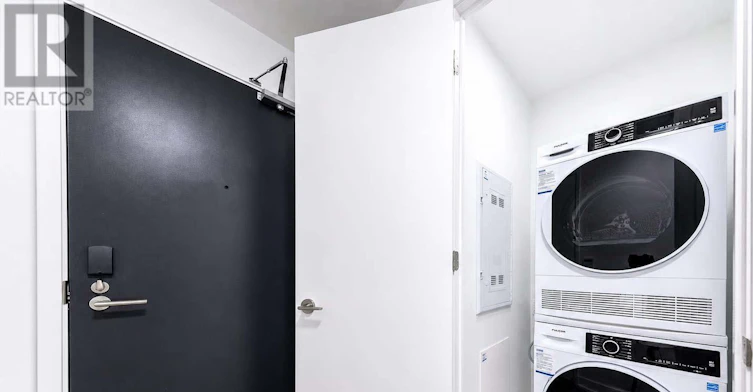 2212-180 Front Street E, Toronto, ON, M5A 0A9 - 24