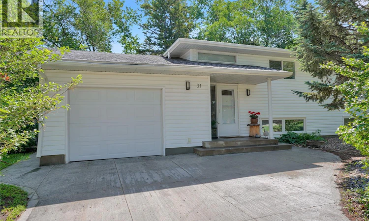 31 Massey Road
