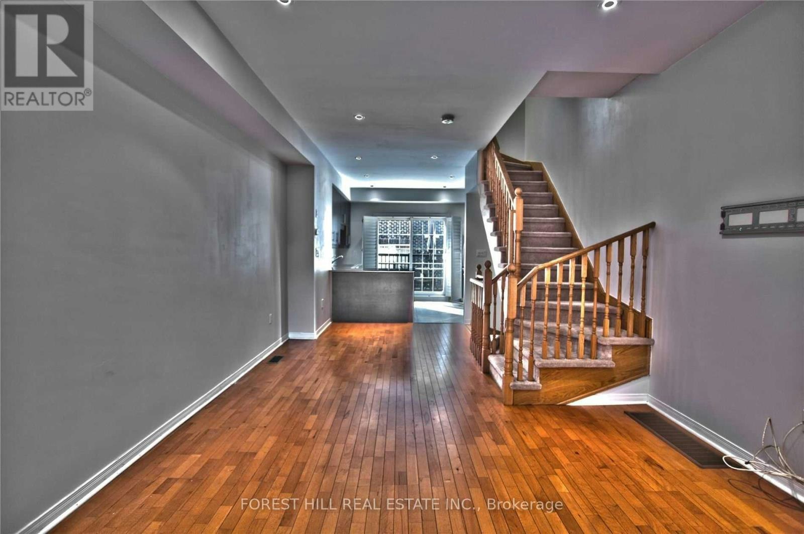 99 117a The Queensway, Toronto, ON, M6S 5B7 - 2