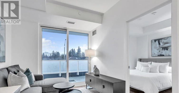205-215 Lakeshore Road W, Mississauga, ON, L5H 1G5 - 6