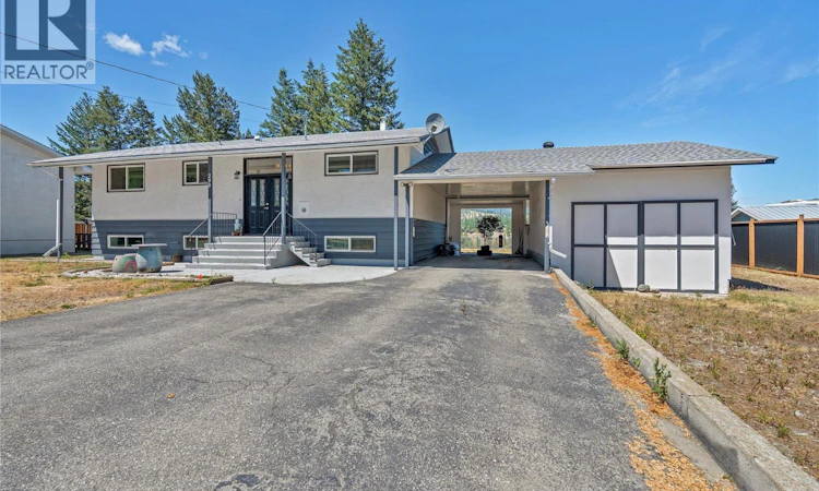 299 Panorama Crescent