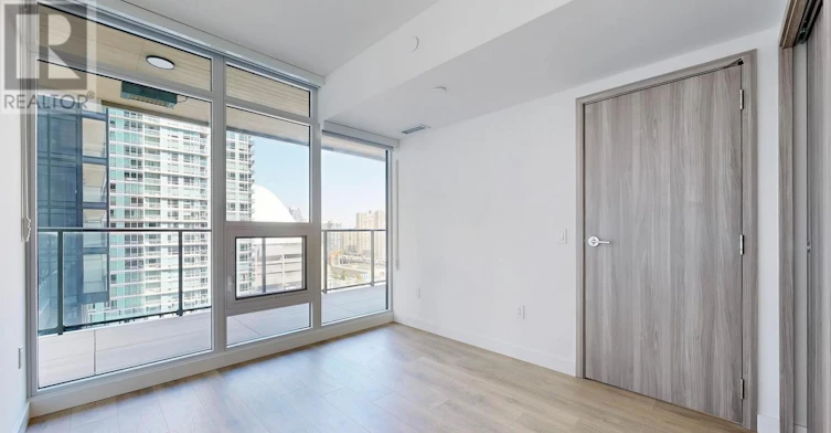 2606-3 Concord Cityplace Way, Toronto, ON, M5V 0X4 - 7