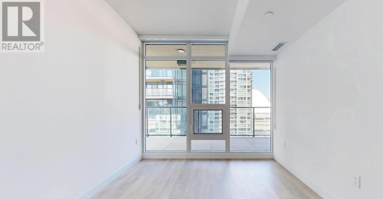 2606-3 Concord Cityplace Way, Toronto, ON, M5V 0X4 - 5