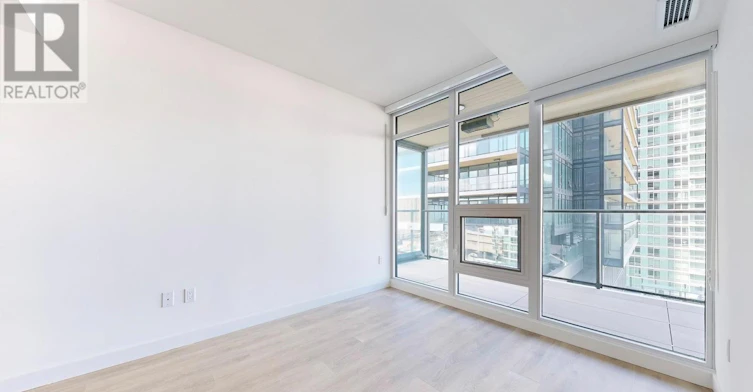 2606-3 Concord Cityplace Way, Toronto, ON, M5V 0X4 - 6