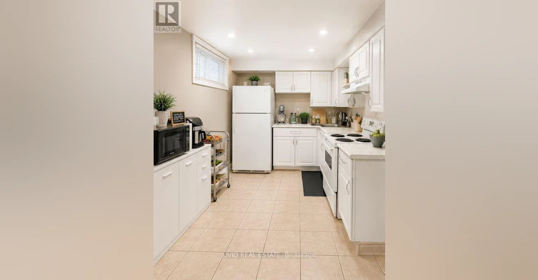 BSMT-8 Janray Drive, Toronto, ON, M1G 1Y1 - 5