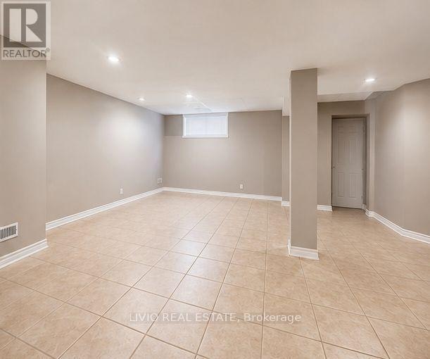 BSMT-8 Janray Drive, Toronto, ON, M1G 1Y1 - 4