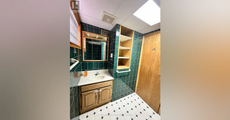 BSMT-568 Greenbrook Drive, Kitchener, ON, N2M 4K6 - 12